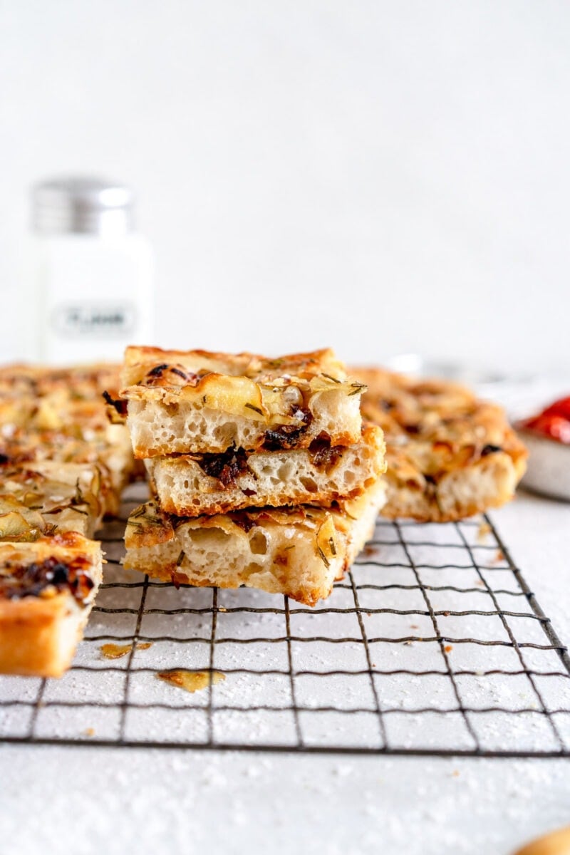 No Knead Focaccia from https://cloudykitchen.com/