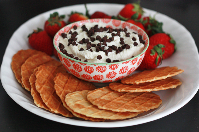 Cannoli Dip from https://www.onelovelylife.com/