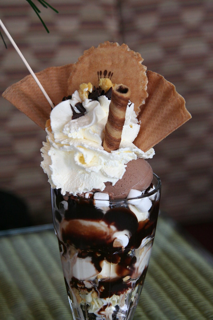 Chocolate Honeycomb Vesuvius ice cream sundae at Nardini's, Largs, Scotland from flickr}