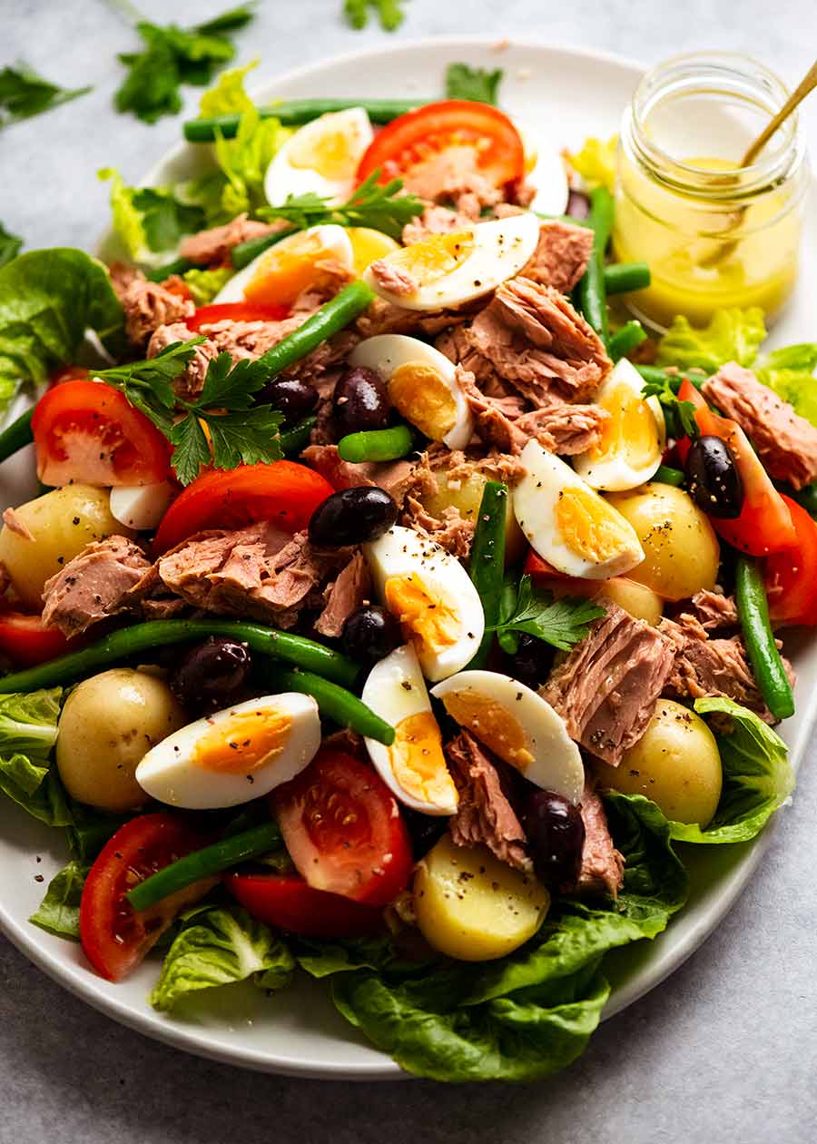 Nicoise Salad (French salad with tuna) from https://www.recipetineats.com/