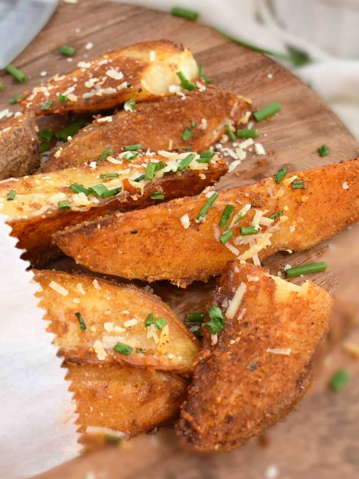 Oven Baked Potato Wedges from https://www.olgainthekitchen.com/