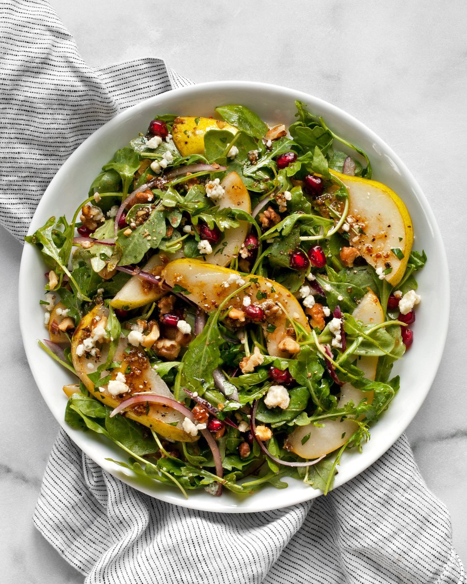 Pear Gorgonzola Salad with Arugula from https://www.lastingredient.com/