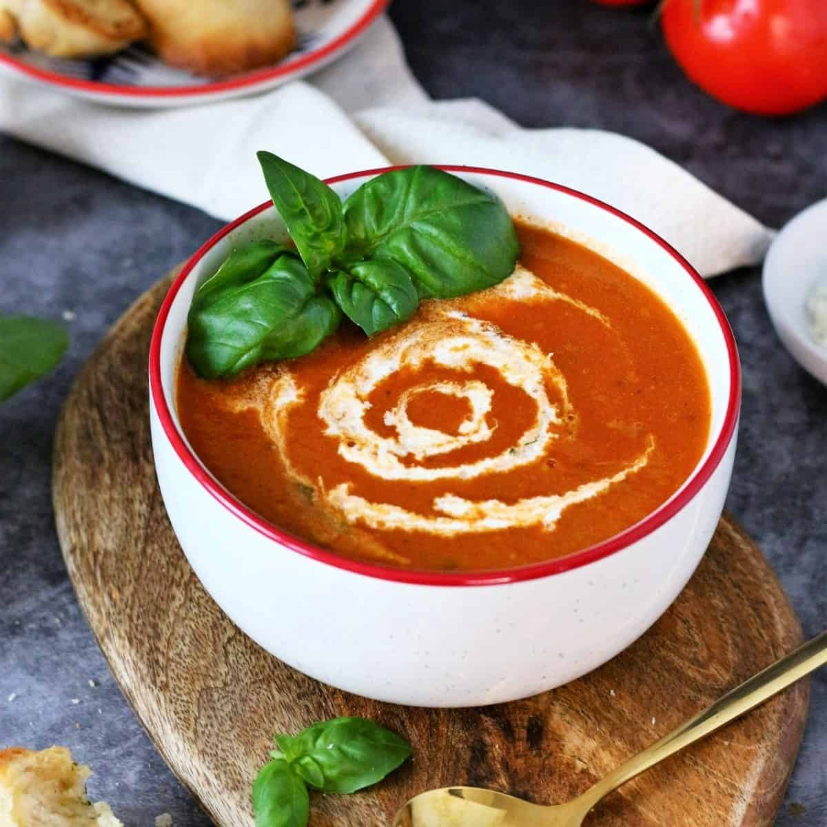 Roasted Tomato Basil Soup For Two from https://www.chilitochoc.com/