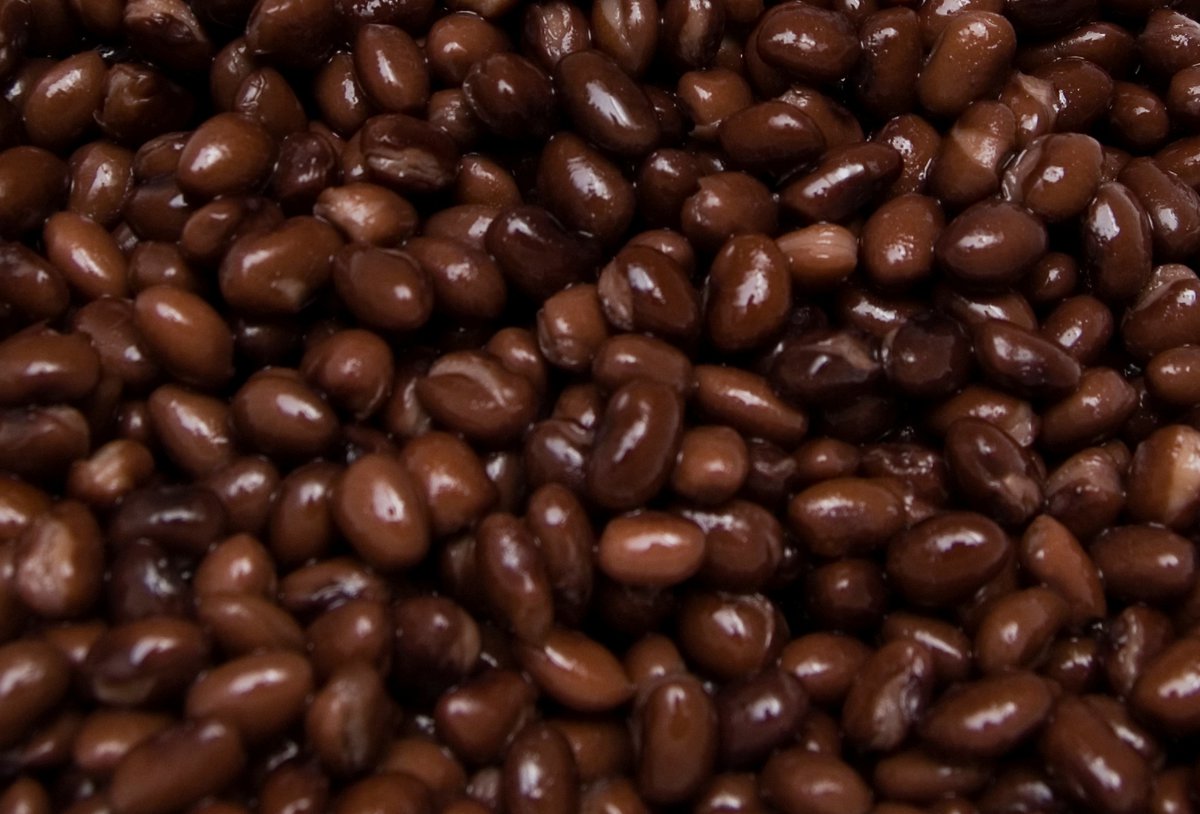 Black beans from wikimedia}